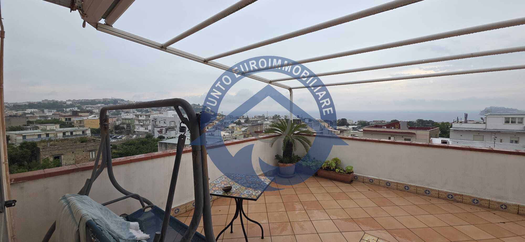Attico incantevole panoramico terrazzo Attico Panoramico Terrazzo San Sebastiano